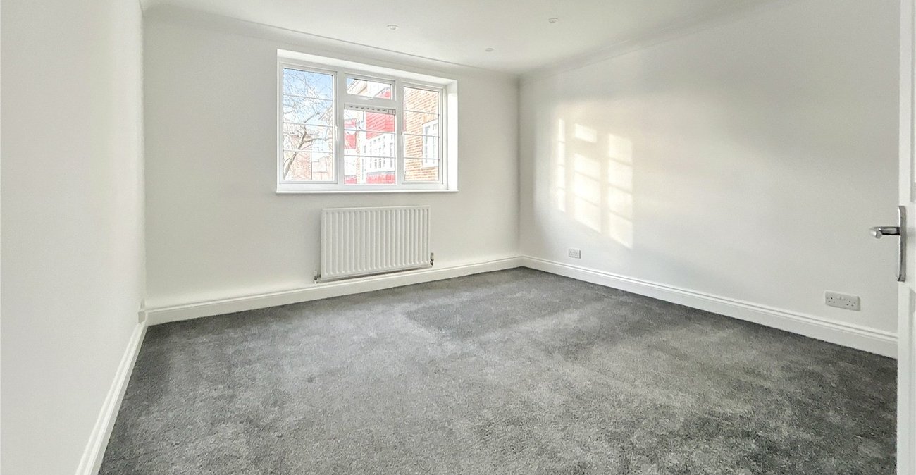 2 bedroom property for sale in Sidcup | Robinson Jackson