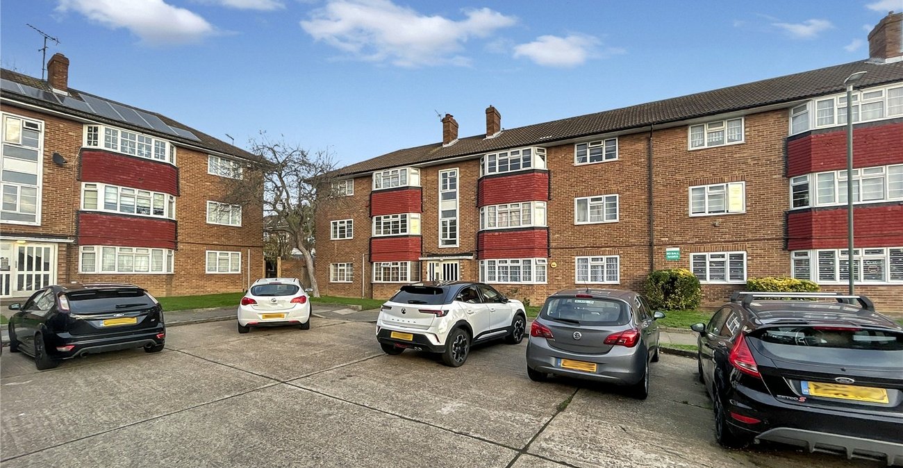 2 bedroom property for sale in Sidcup | Robinson Jackson