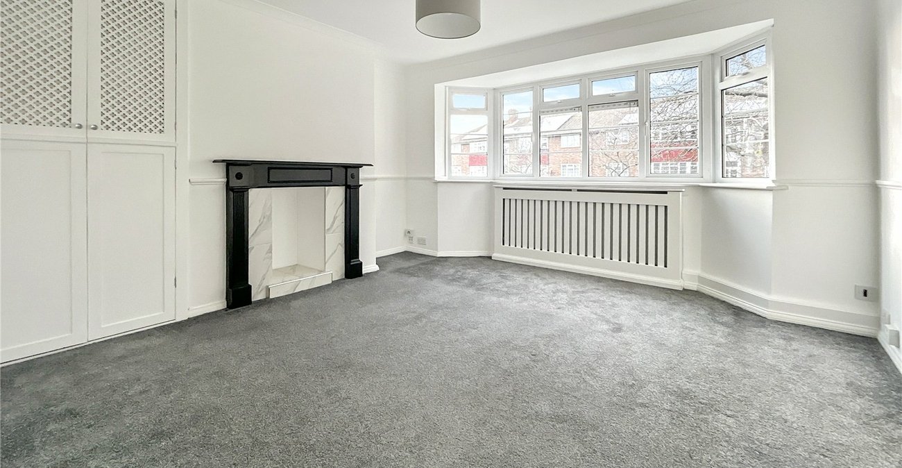 2 bedroom property for sale in Sidcup | Robinson Jackson