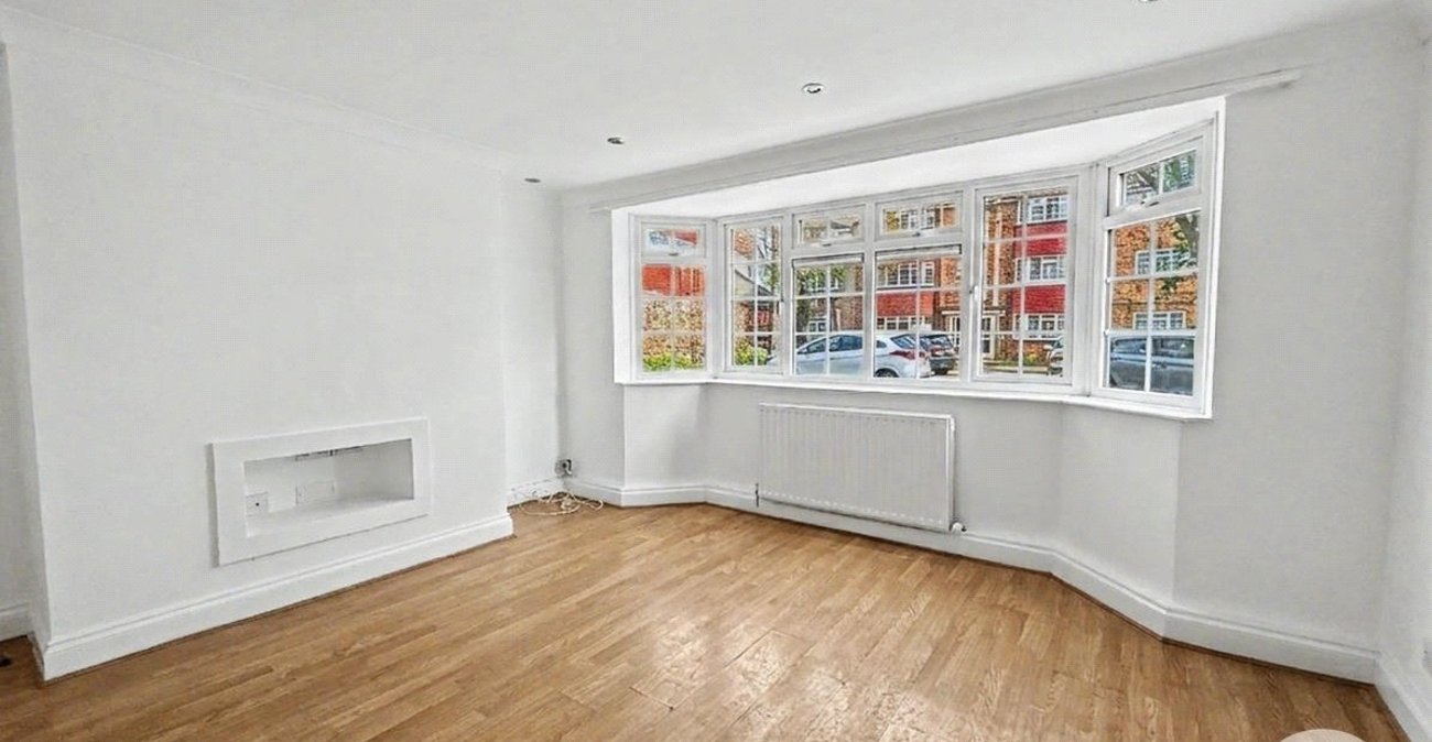 2 bedroom property for sale in Sidcup | Robinson Jackson