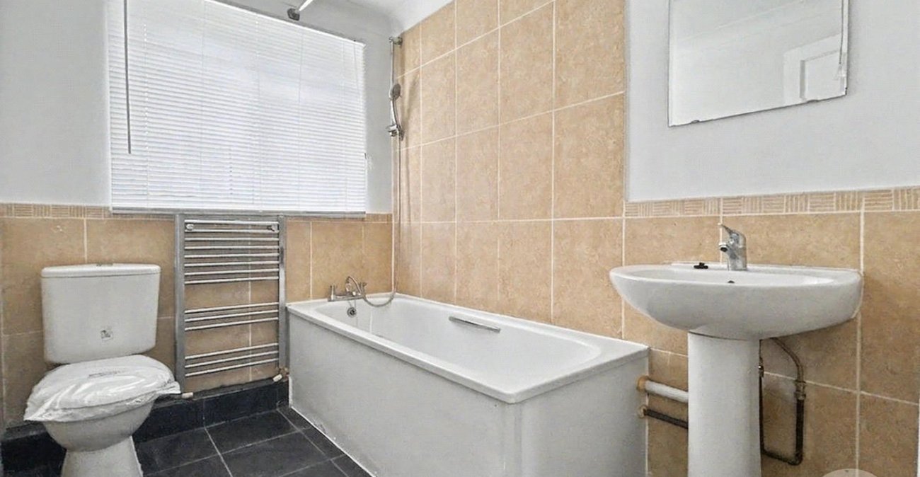 2 bedroom property for sale in Sidcup | Robinson Jackson