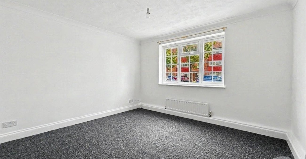 2 bedroom property for sale in Sidcup | Robinson Jackson