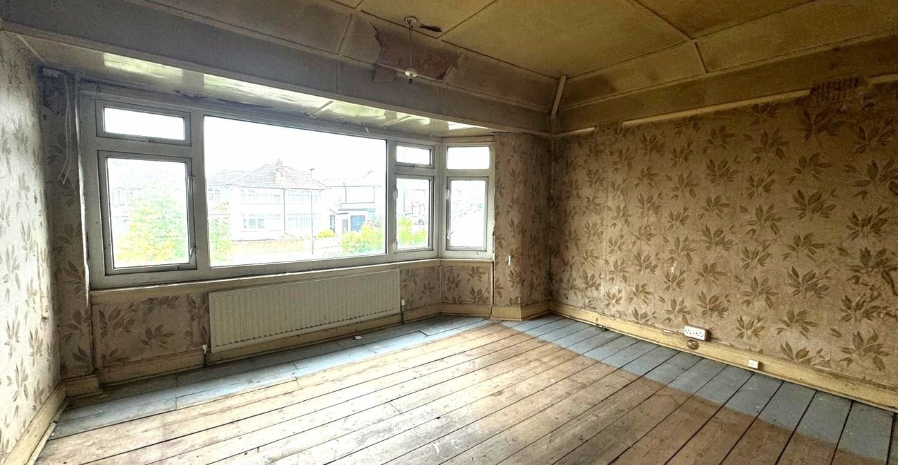 2 bedroom house for sale in South Welling | Robinson Jackson