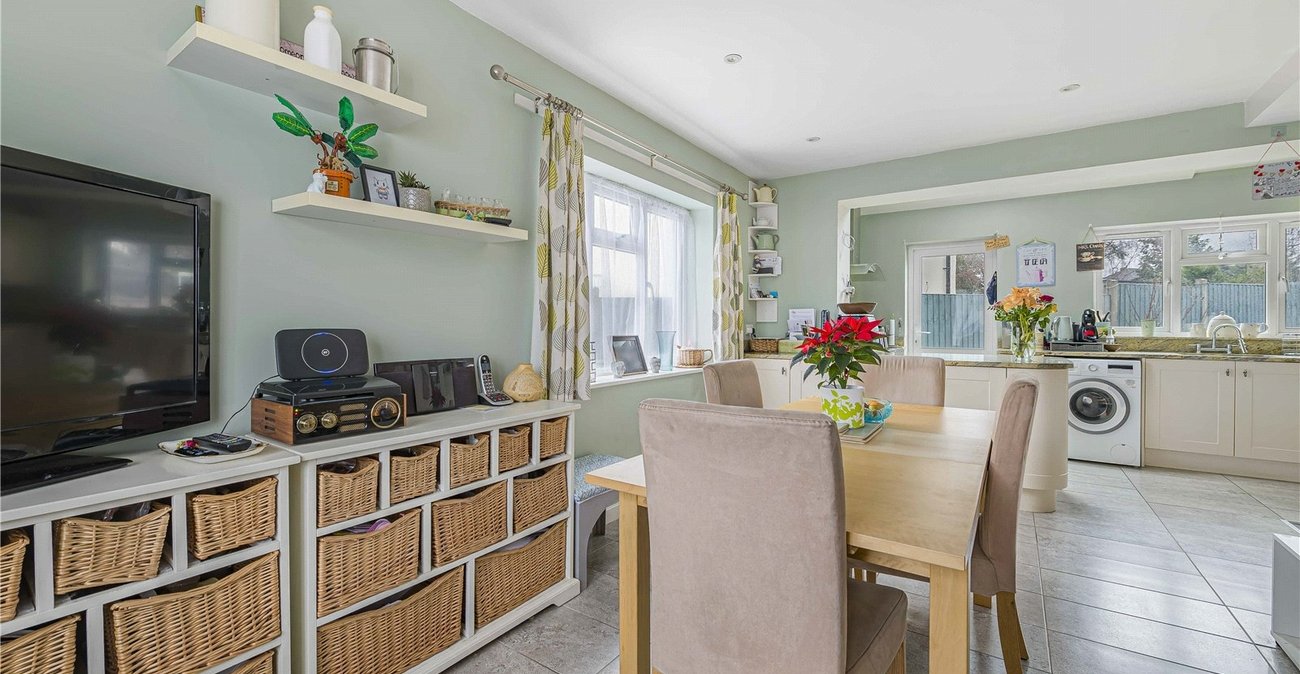 4 bedroom house for sale in South Welling | Robinson Jackson