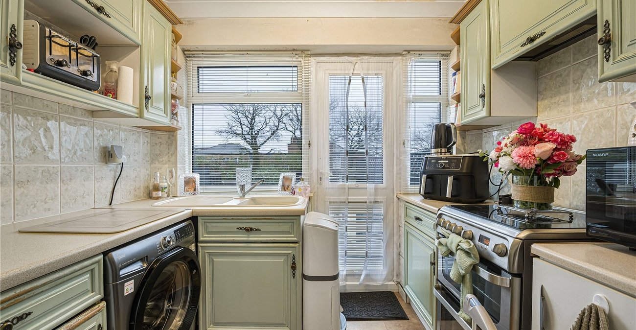 2 bedroom house for sale in South Welling | Robinson Jackson