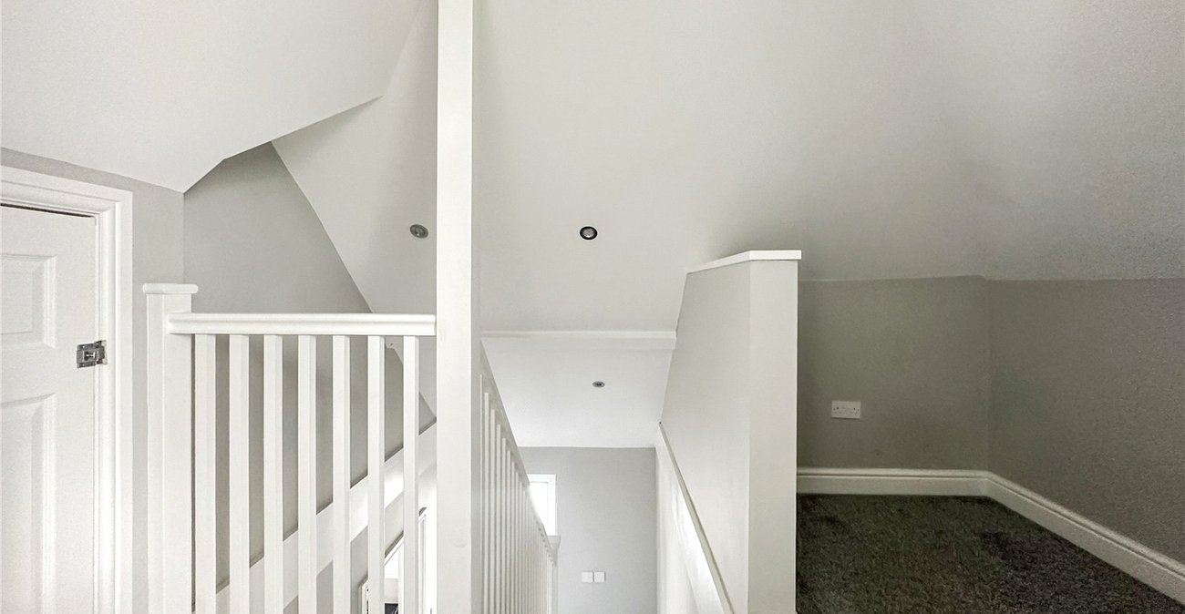 2 bedroom property for sale in Gillingham | Robinson Michael & Jackson