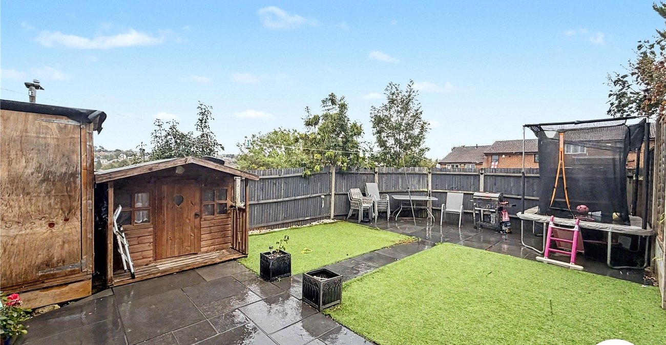 2 bedroom house for sale in Princes Park | Robinson Michael & Jackson