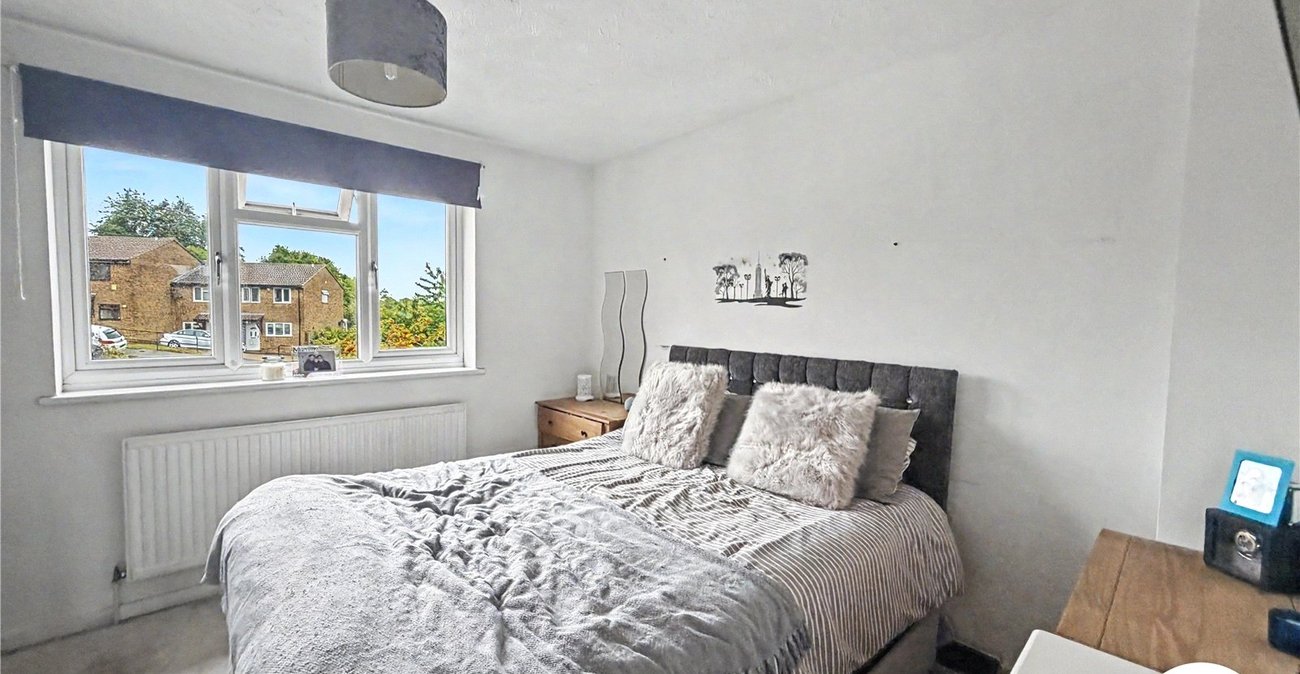 2 bedroom house for sale in Princes Park | Robinson Michael & Jackson