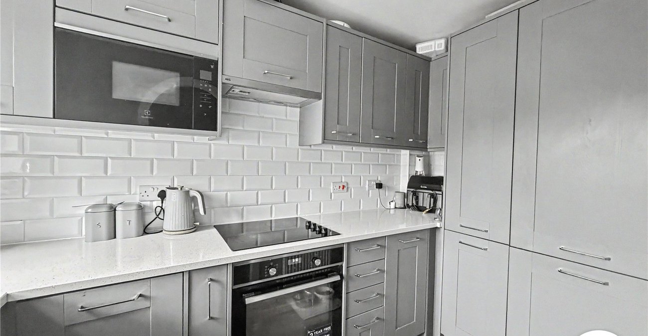 2 bedroom house for sale in Princes Park | Robinson Michael & Jackson