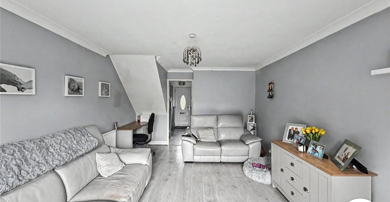 2 bedroom house for sale in Princes Park | Robinson Michael & Jackson