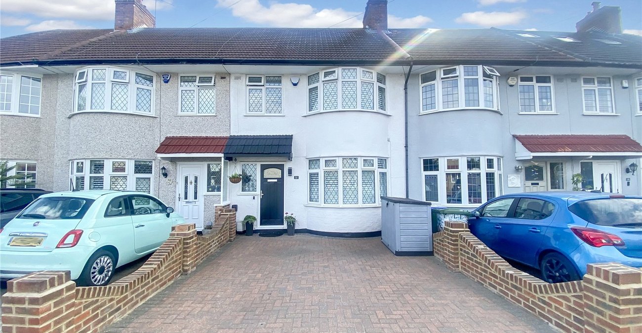 3 bedroom house for sale in Sidcup | Robinson Jackson