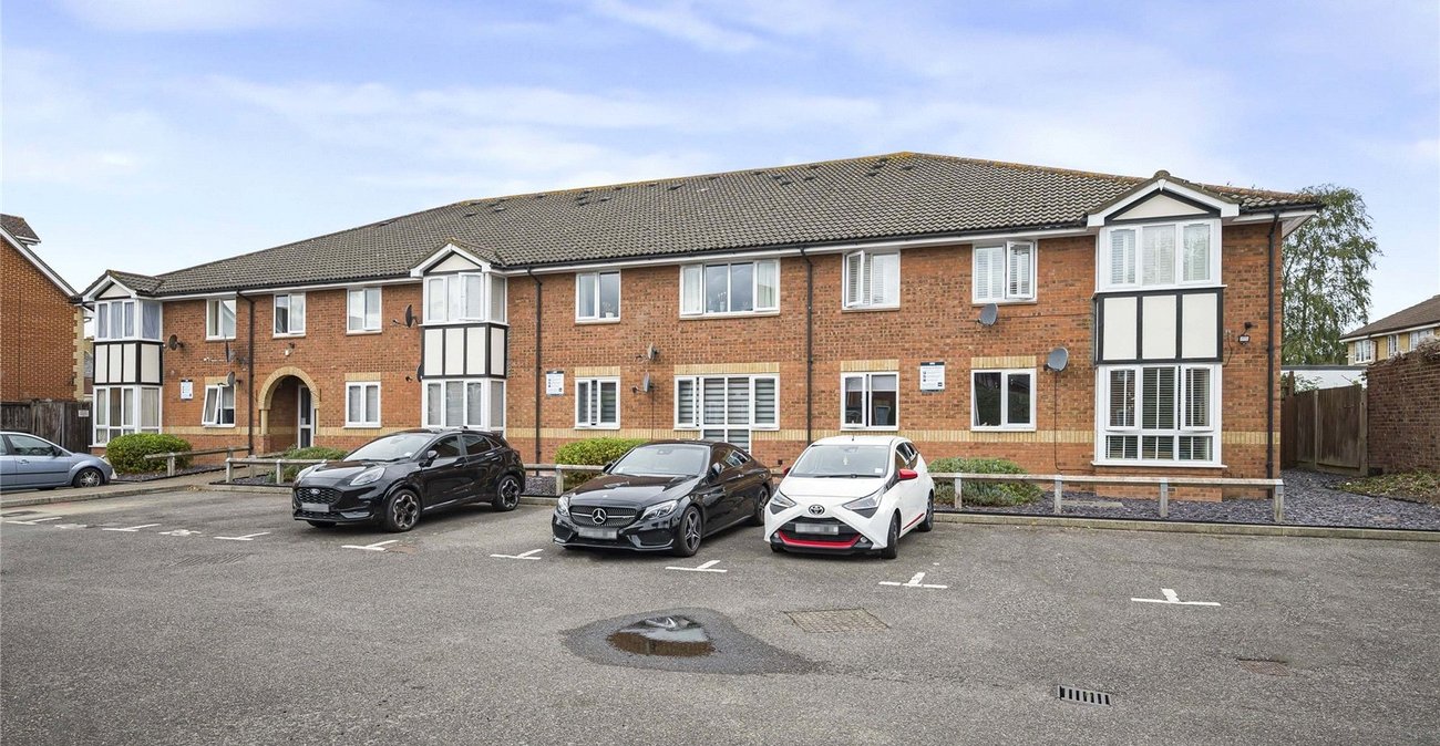 1 bedroom property for sale in Church Road | Robinson Jackson