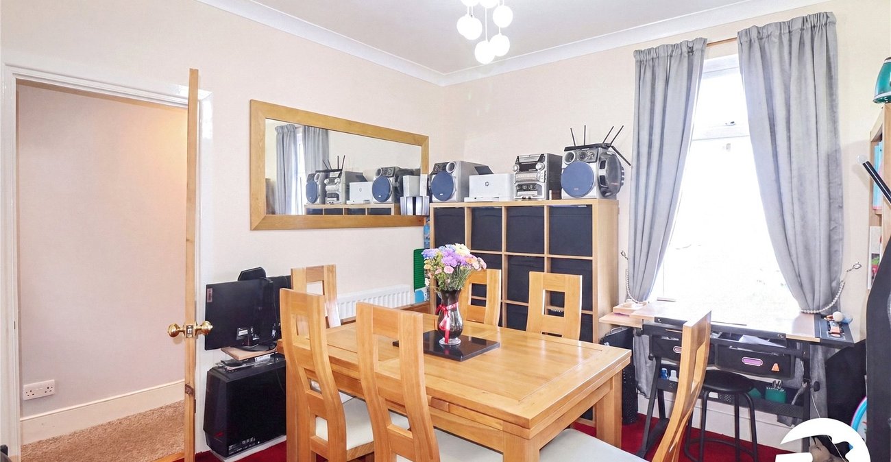 2 bedroom house for sale in Belvedere | Robinson Jackson