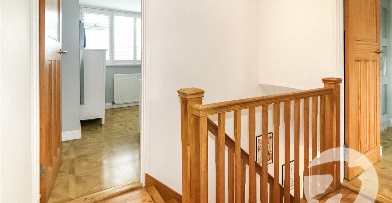 5 bedroom house for sale in Erith | Robinson Jackson