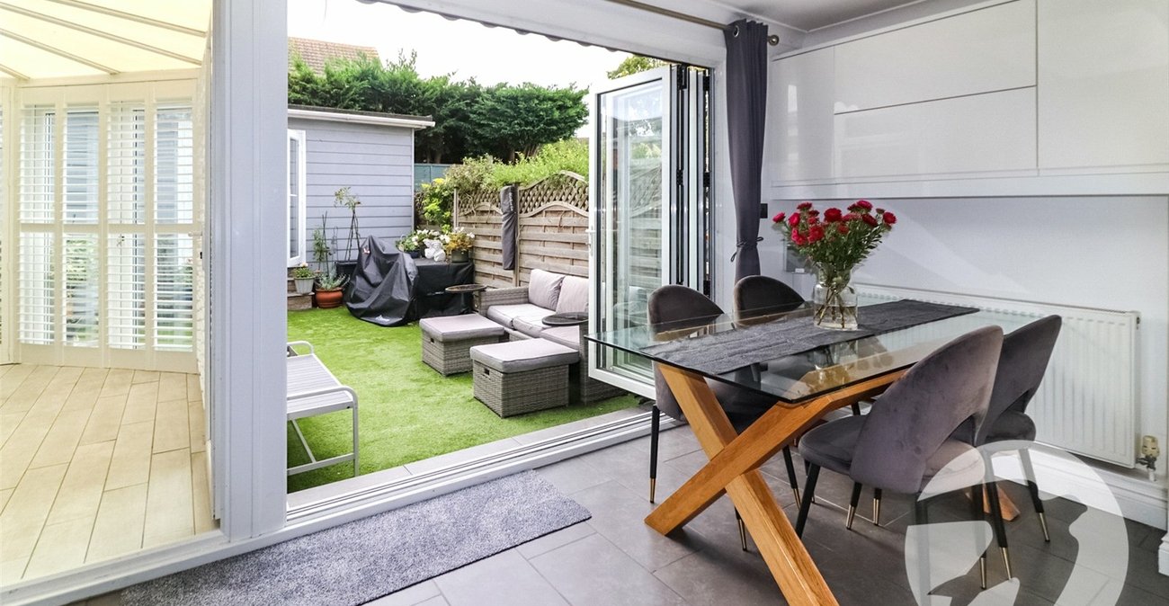 5 bedroom house for sale in Erith | Robinson Jackson