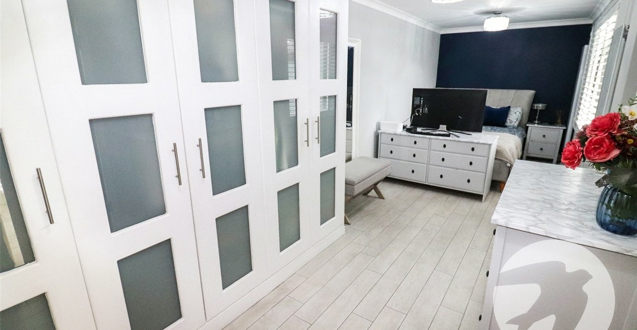 5 bedroom house for sale in Erith | Robinson Jackson