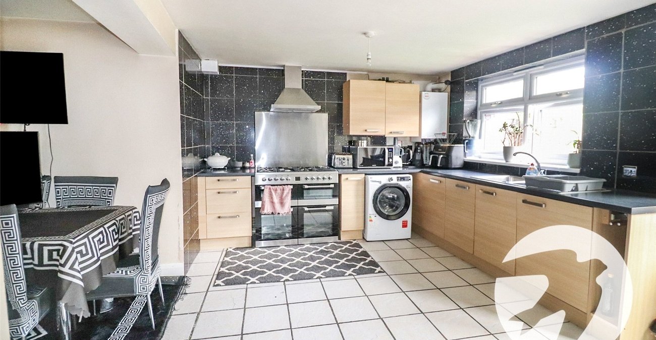 4 bedroom house for sale in Erith | Robinson Jackson