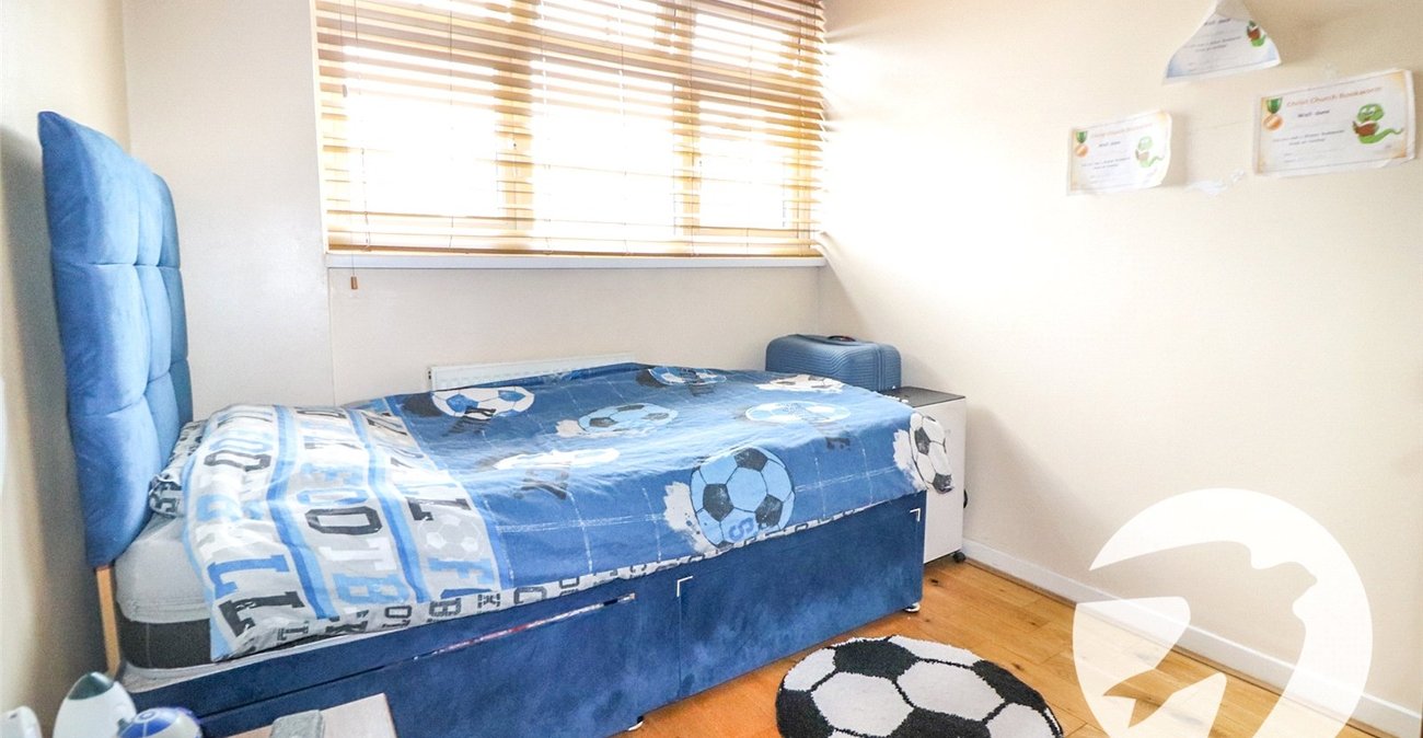 4 bedroom house for sale in Erith | Robinson Jackson