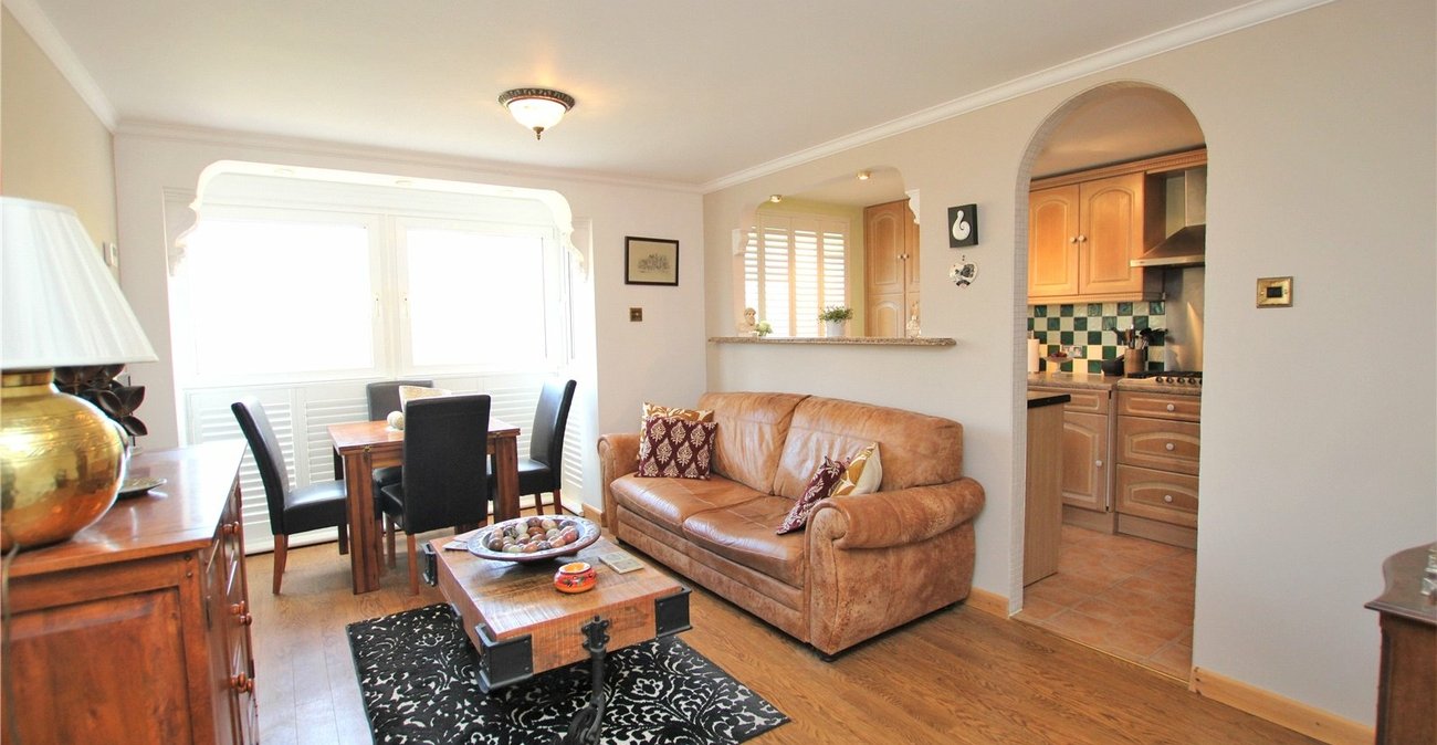 1 bedroom property for sale in Eltham | Robinson Jackson