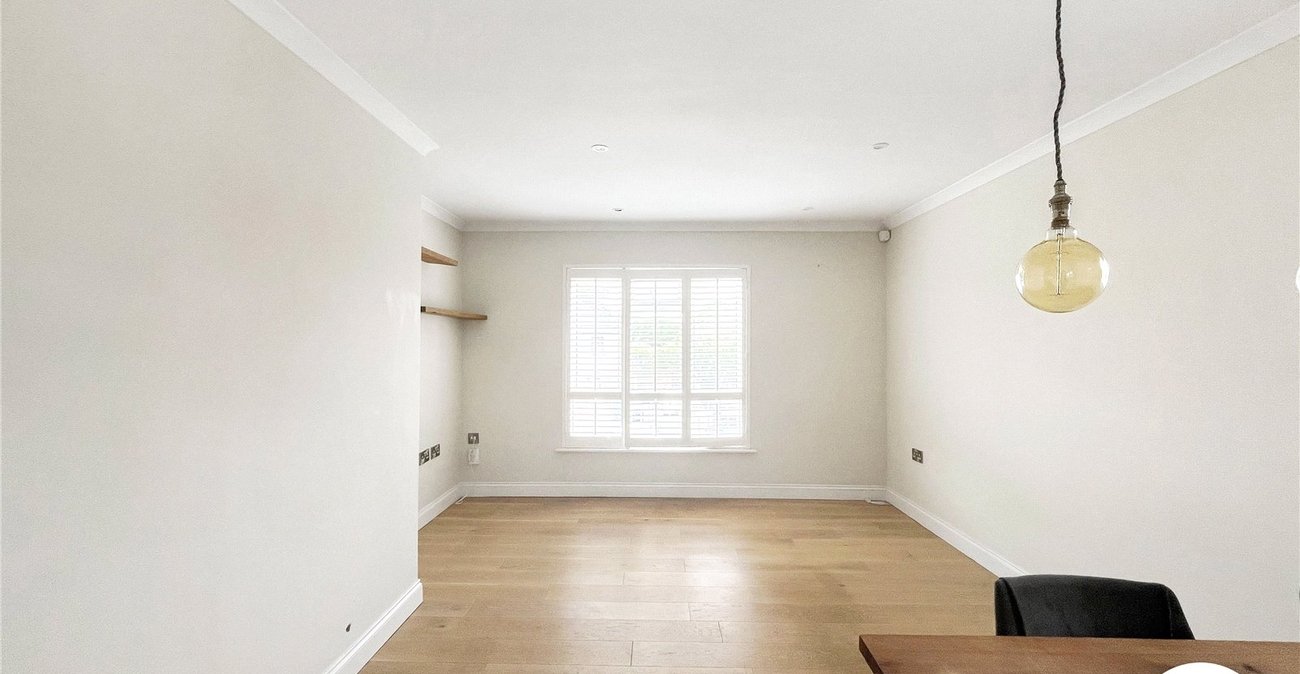 2 bedroom property for sale in Maidstone | Robinson Michael & Jackson