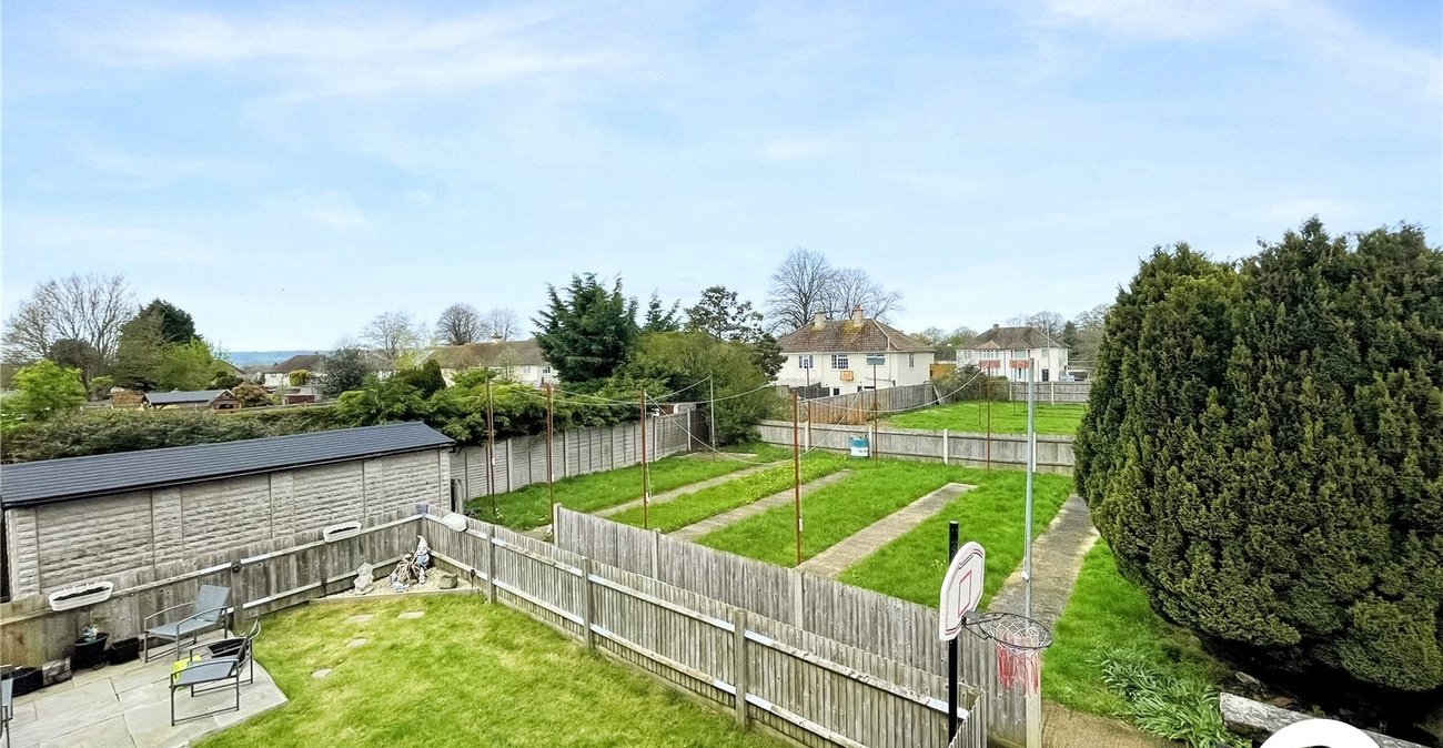 2 bedroom property for sale in Maidstone | Robinson Michael & Jackson