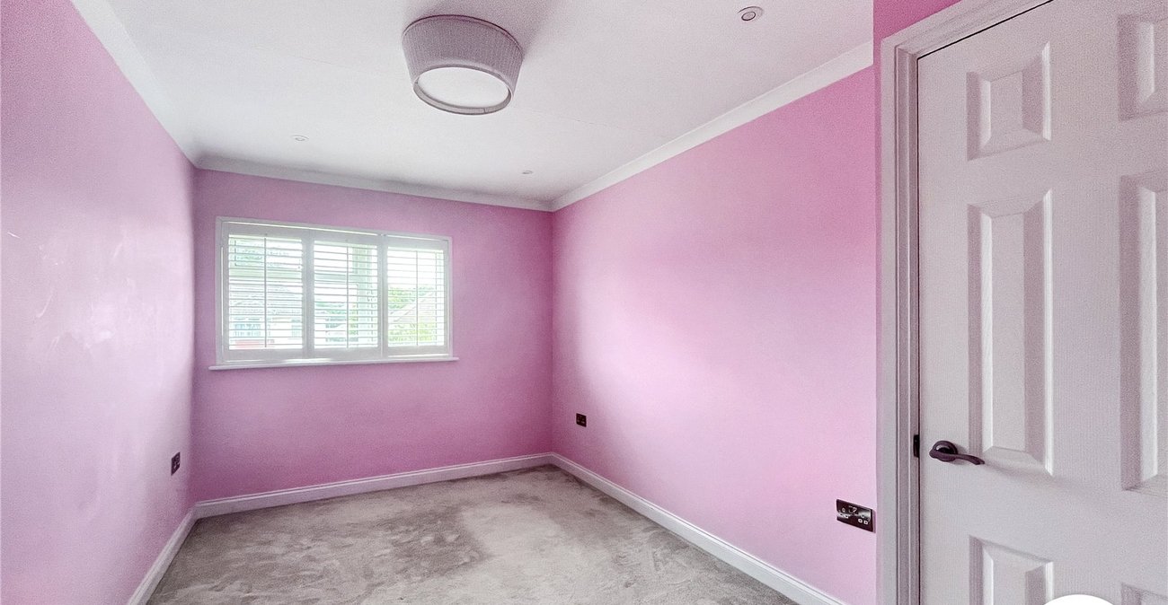 2 bedroom property for sale in Maidstone | Robinson Michael & Jackson