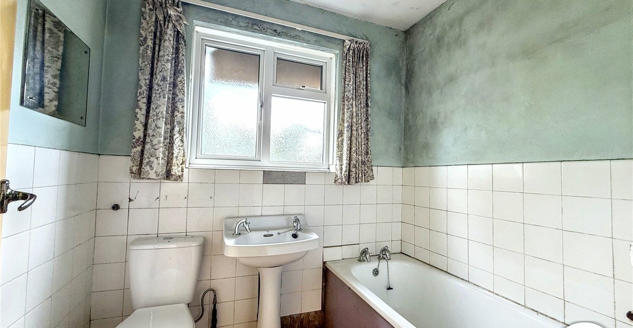 3 bedroom house for sale in Sittingbourne | Robinson Michael & Jackson