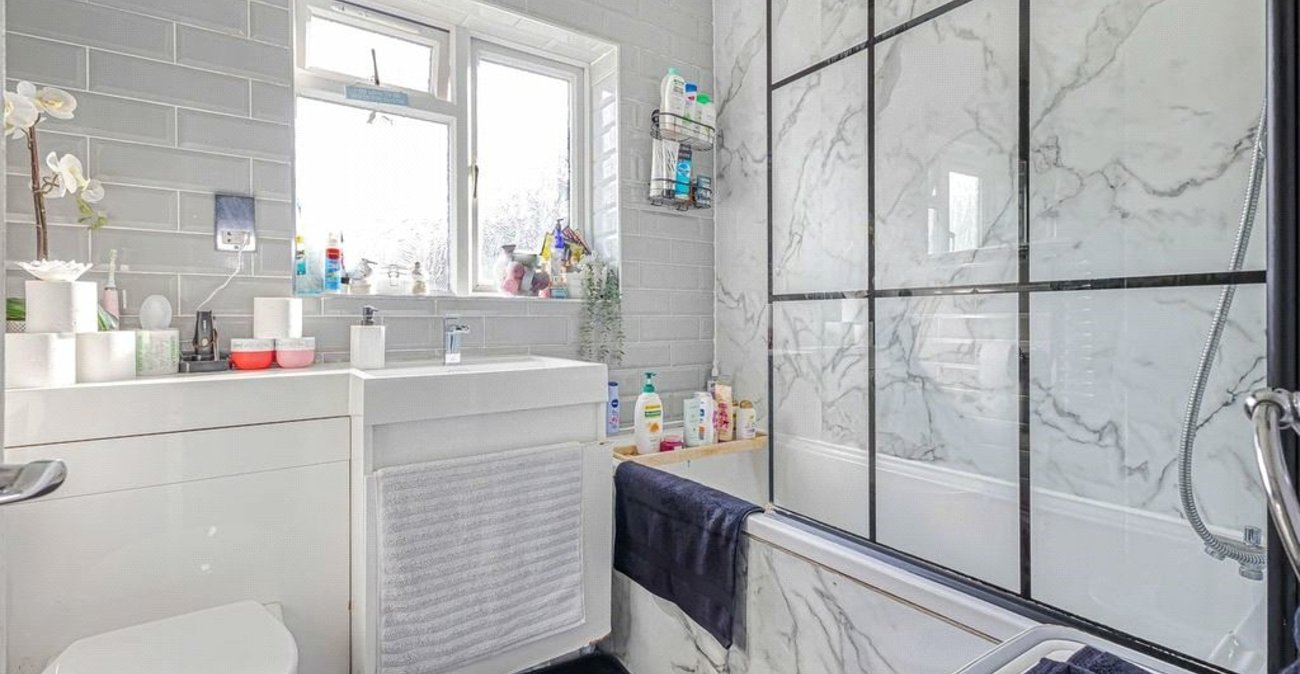 5 bedroom house for sale in Orpington | Robinson Jackson