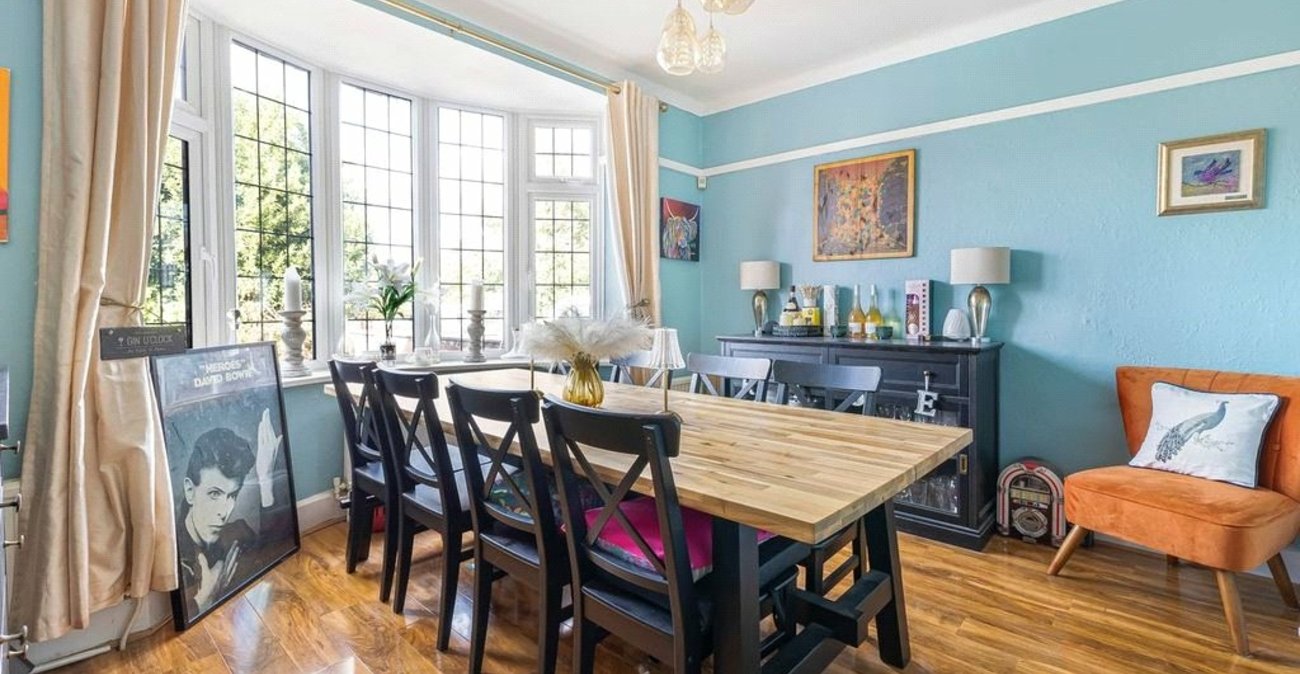 5 bedroom house for sale in Orpington | Robinson Jackson