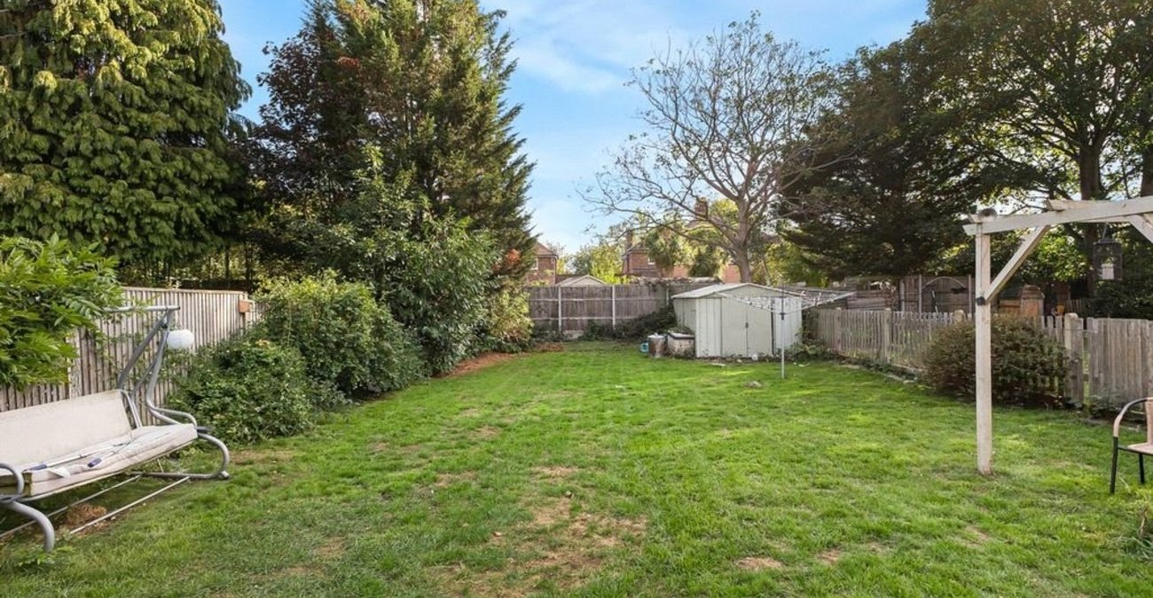 5 bedroom house for sale in Orpington | Robinson Jackson