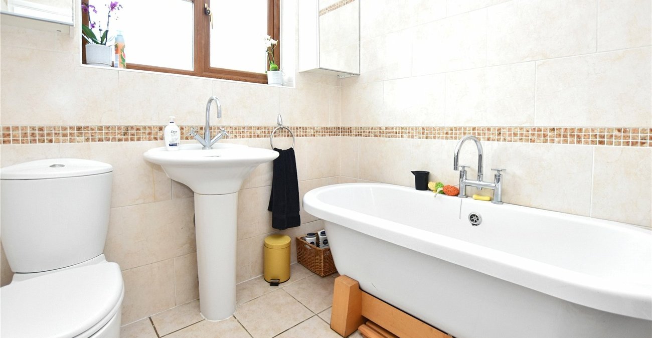 4 bedroom house for sale in Bexleyheath | Robinson Jackson