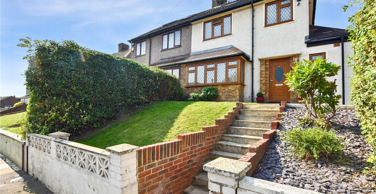 4 bedroom house for sale in Bexleyheath | Robinson Jackson