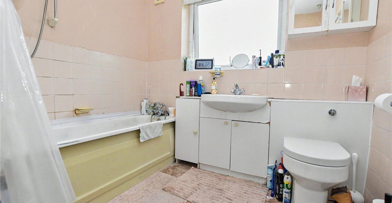 3 bedroom house for sale in Bexleyheath | Robinson Jackson