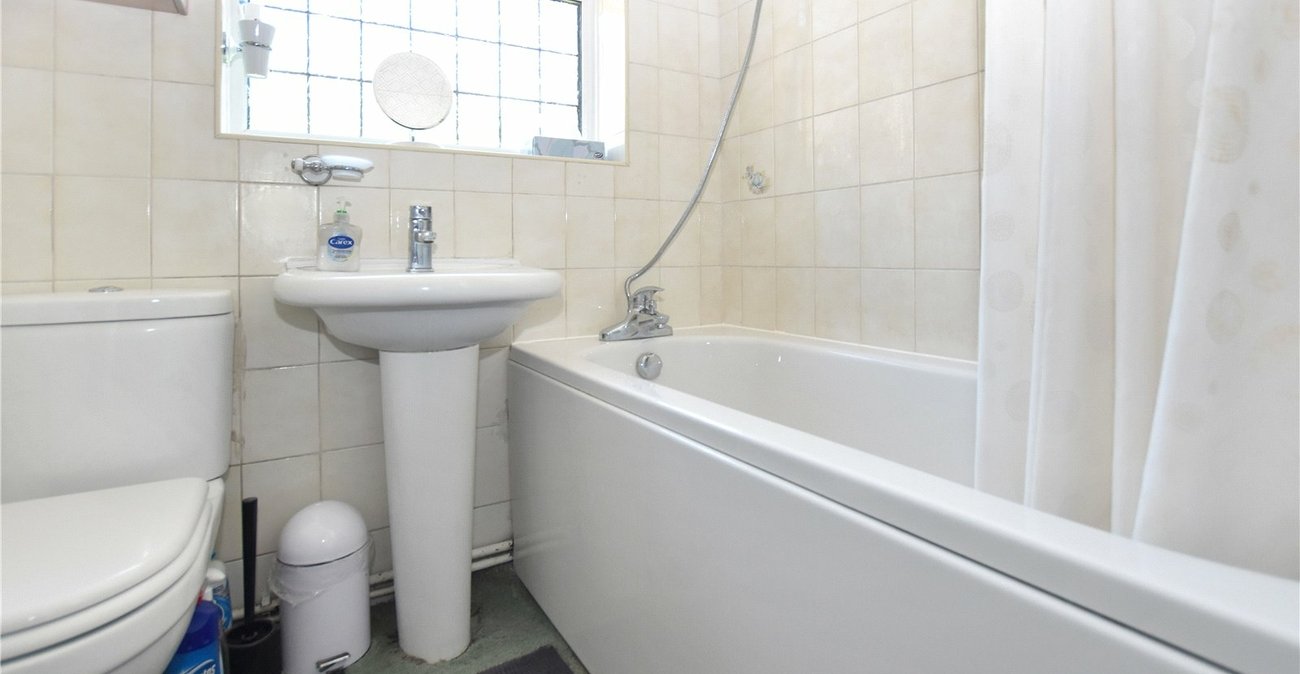 4 bedroom house for sale in Bexleyheath | Robinson Jackson