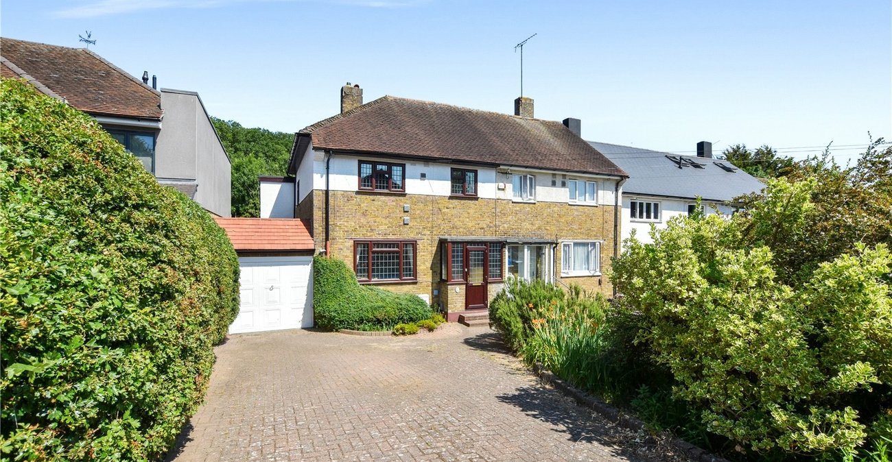 4 bedroom house for sale in Bexleyheath | Robinson Jackson