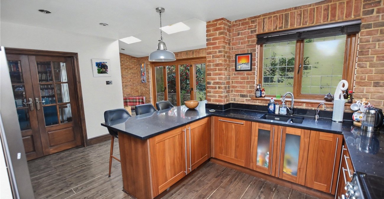 4 bedroom house for sale in Bexleyheath | Robinson Jackson