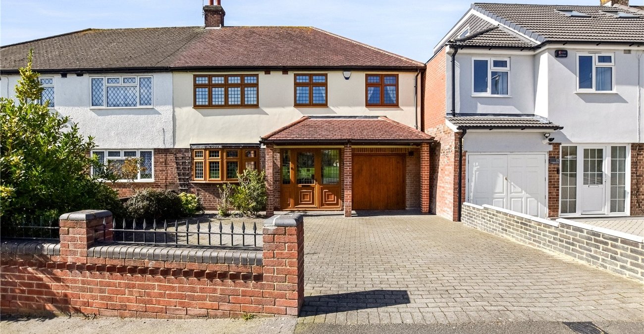 4 bedroom house for sale in Bexleyheath | Robinson Jackson