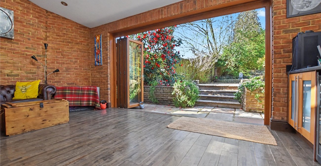 4 bedroom house for sale in Bexleyheath | Robinson Jackson