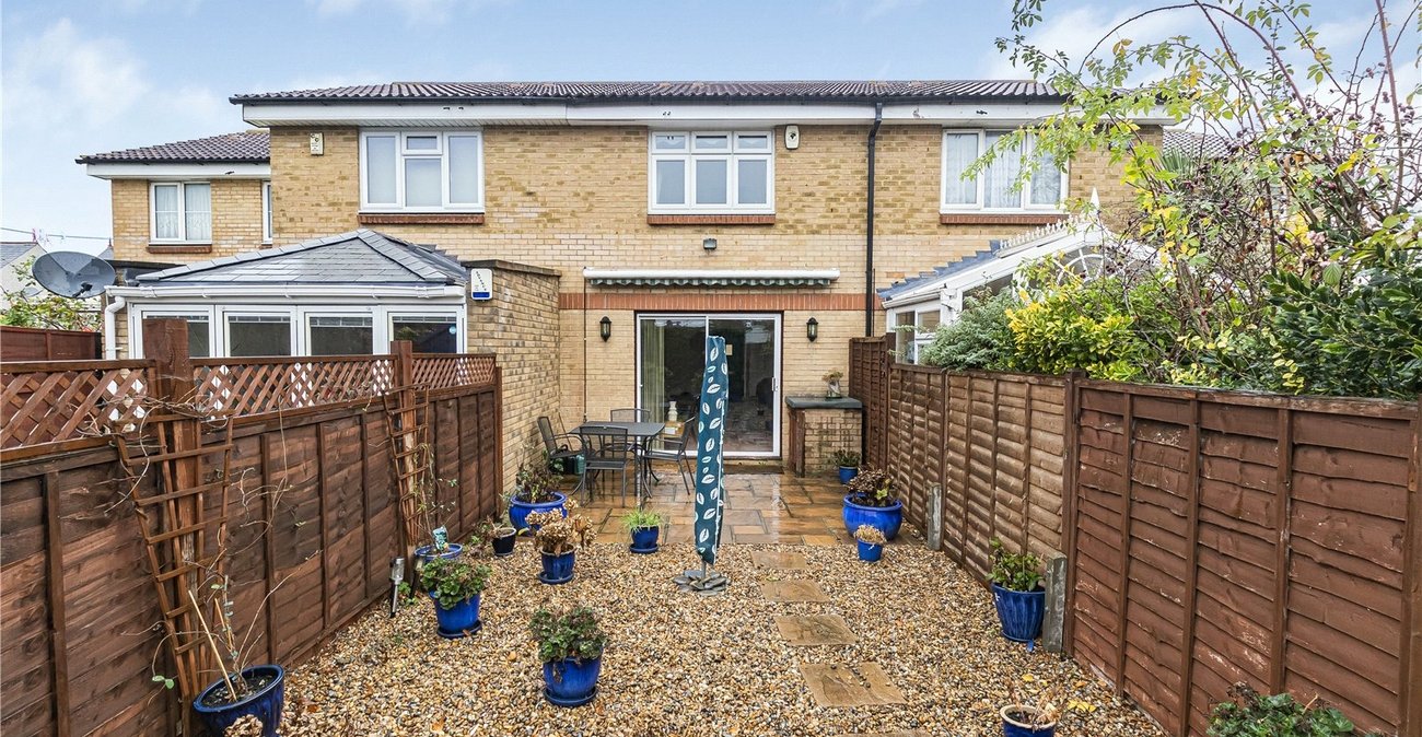 2 bedroom house for sale in South Welling | Robinson Jackson