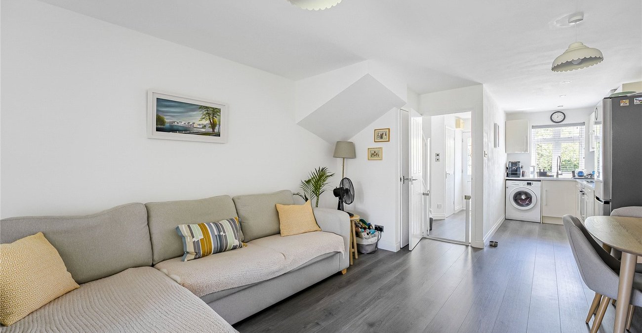 2 bedroom house for sale in South Welling | Robinson Jackson