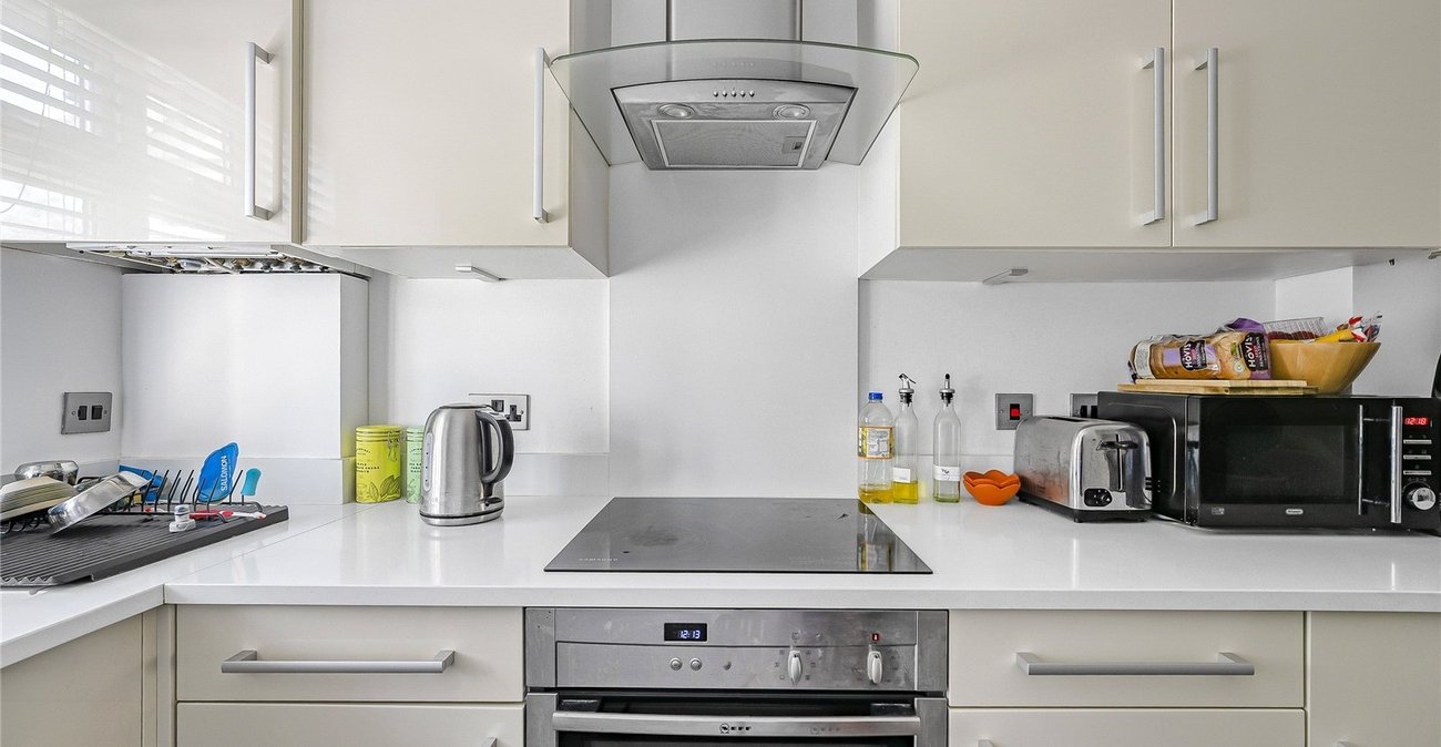 2 bedroom house for sale in South Welling | Robinson Jackson