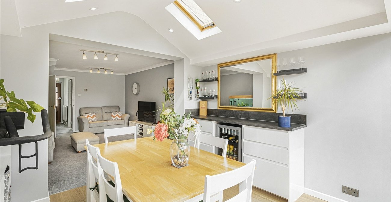 2 bedroom house for sale in Welling | Robinson Jackson