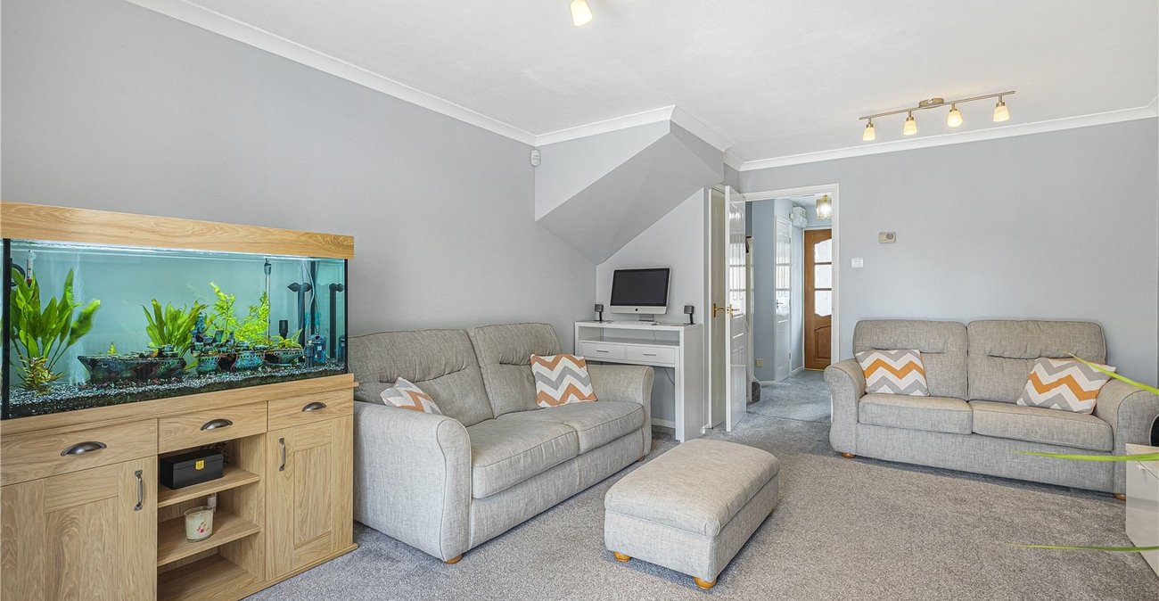 2 bedroom house for sale in Welling | Robinson Jackson