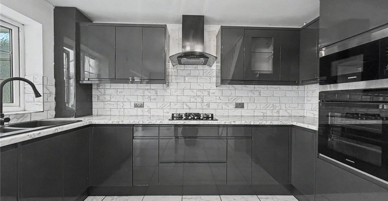 3 bedroom house for sale in Rainham | Robinson Michael & Jackson