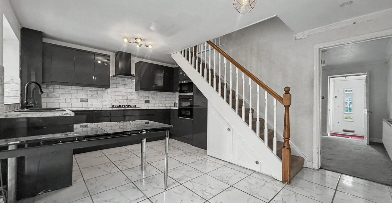 3 bedroom house for sale in Rainham | Robinson Michael & Jackson