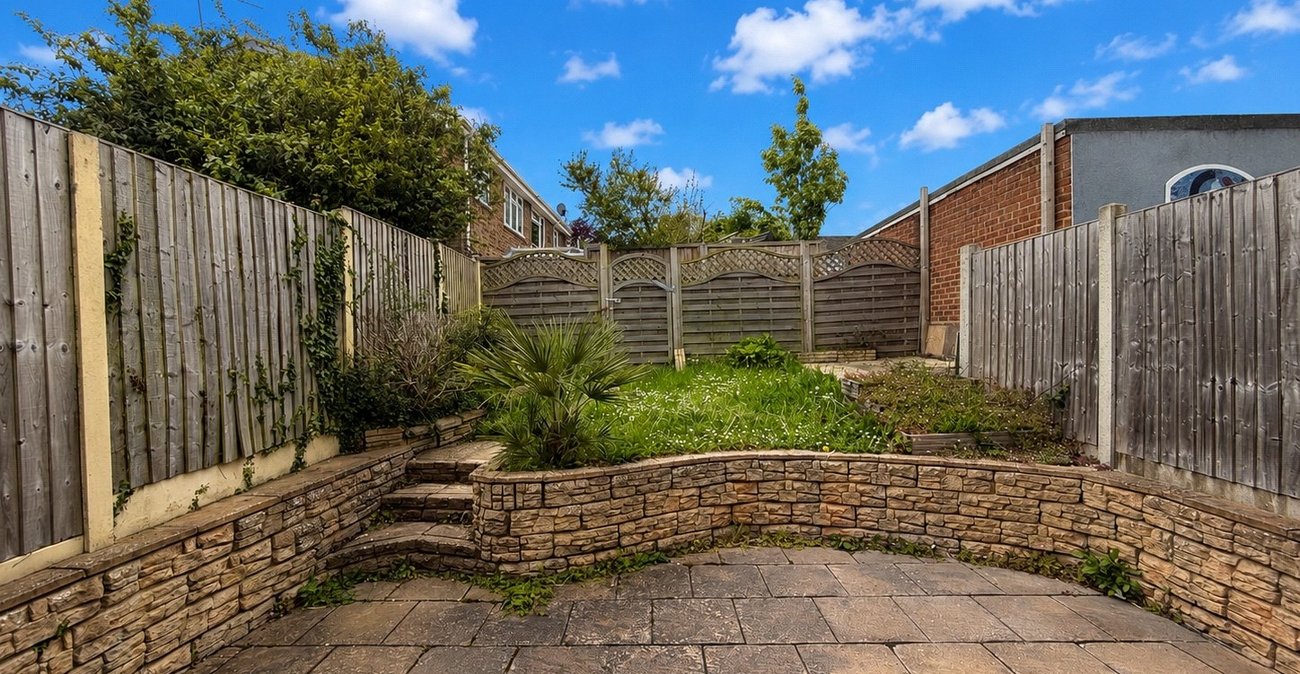 3 bedroom house for sale in Rainham | Robinson Michael & Jackson
