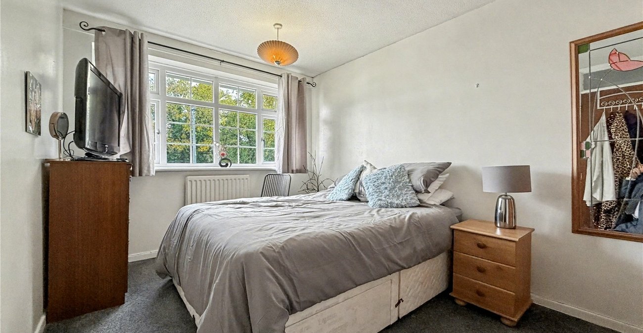 3 bedroom house for sale in Rainham | Robinson Michael & Jackson