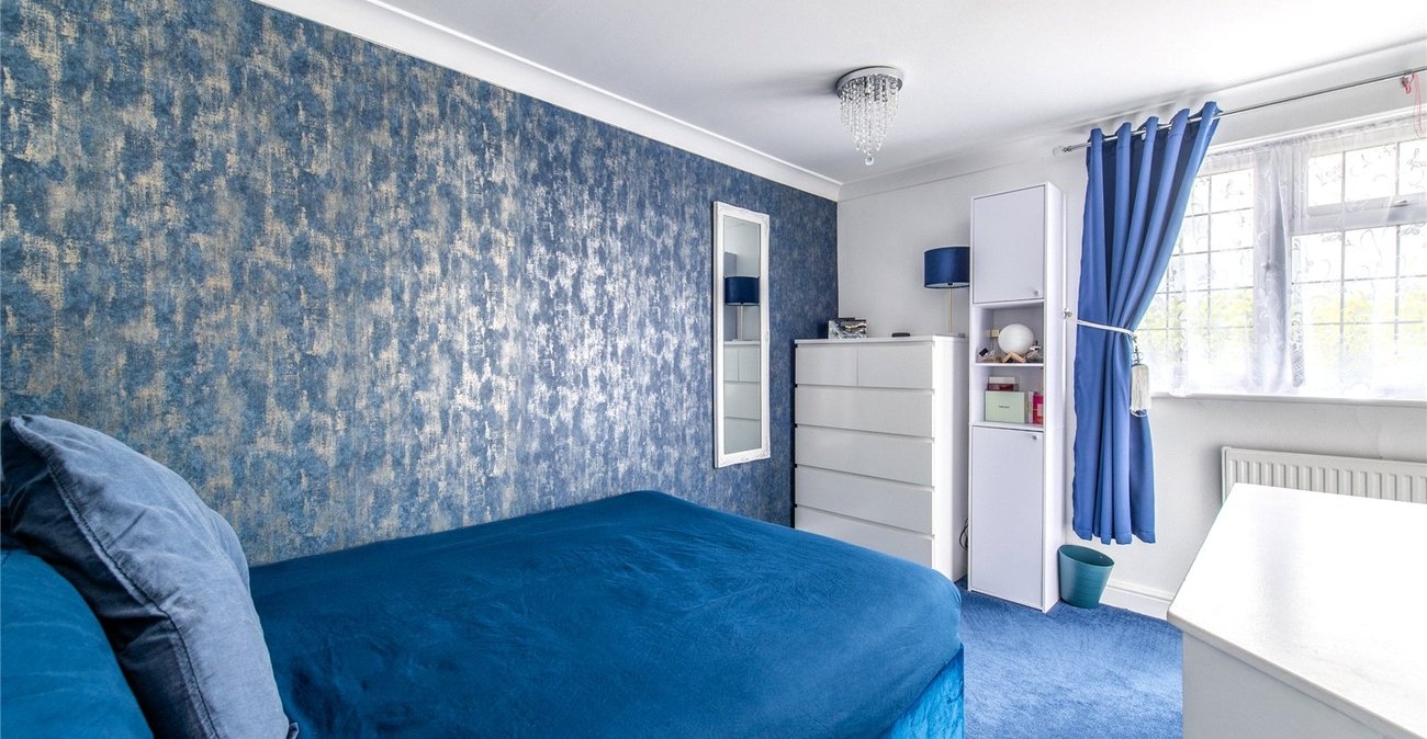 5 bedroom house for sale in Rainham | Robinson Michael & Jackson