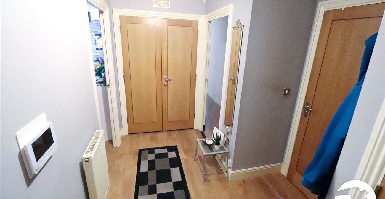 1 bedroom property for sale in London | Robinson Jackson