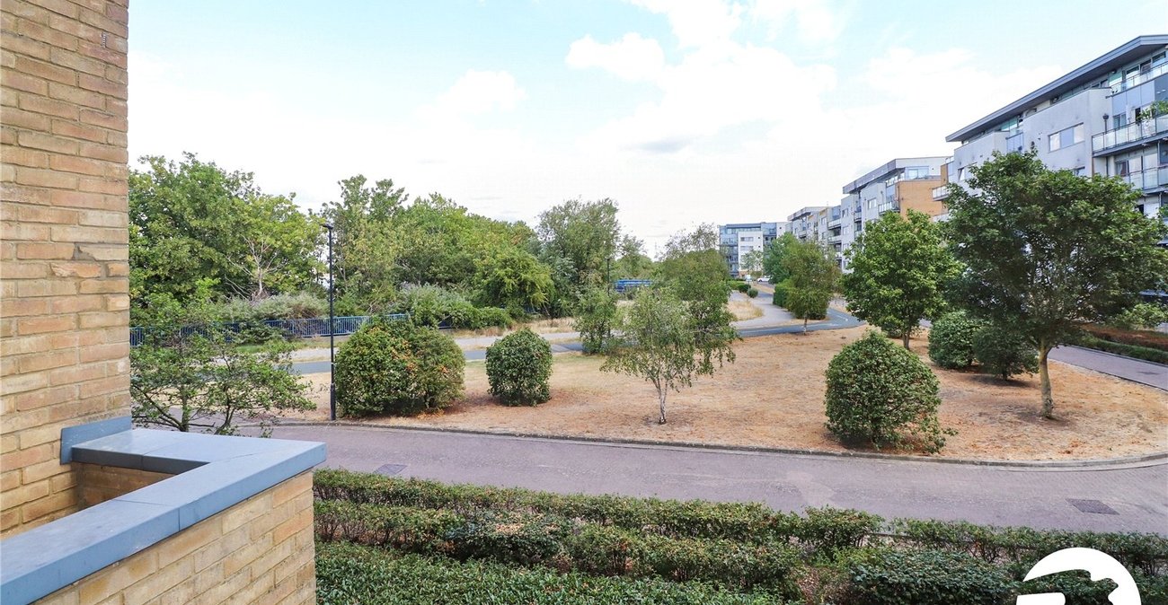 1 bedroom property for sale in London | Robinson Jackson